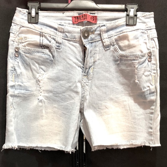 ZANADI vintage embellished/distressed shorts size 6 excellent condition - Picture 2 of 14